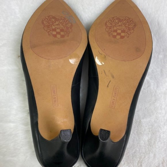 Vince Camuto Black Leather Pumps Heels, size 6 - Picture 7 of 7